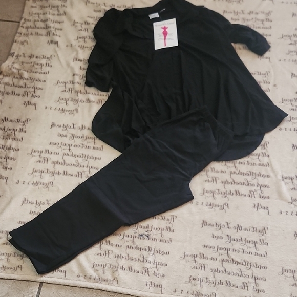 Women with Control Elegant Black Ensemble - Picture 1 of 2